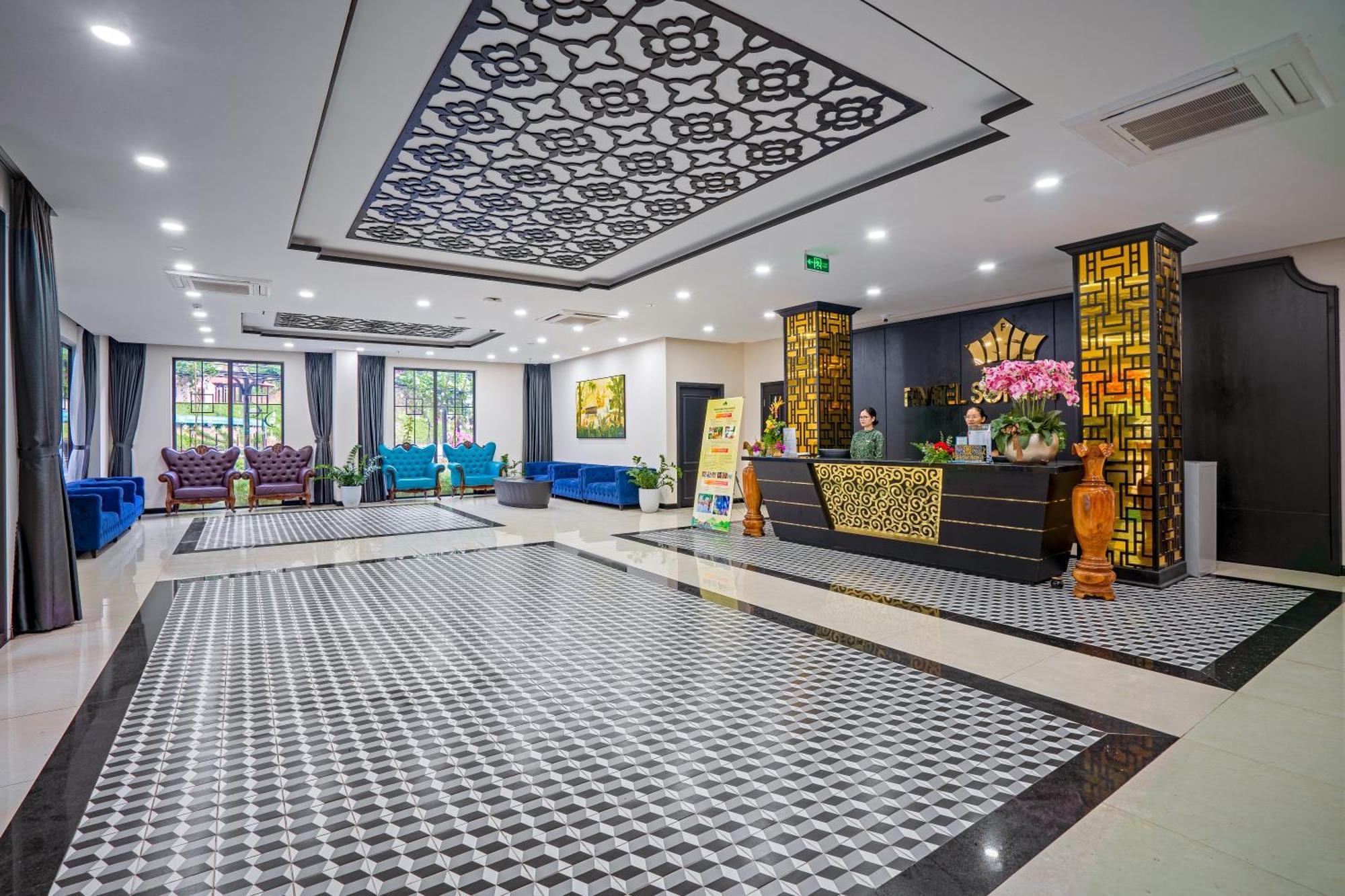 Fivitel Cong Troi Dong Giang - Fivitel Dong Giang Heaven'S Gate Hotel Buitenkant foto