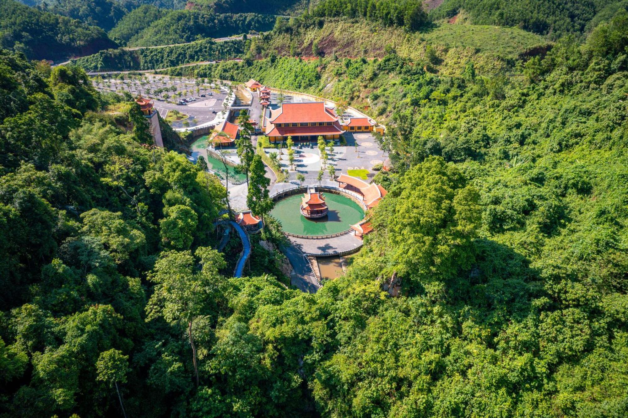 Fivitel Cong Troi Dong Giang - Fivitel Dong Giang Heaven'S Gate Hotel Buitenkant foto